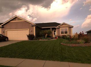 1210 Autumn Rd, Hickman, NE 68372