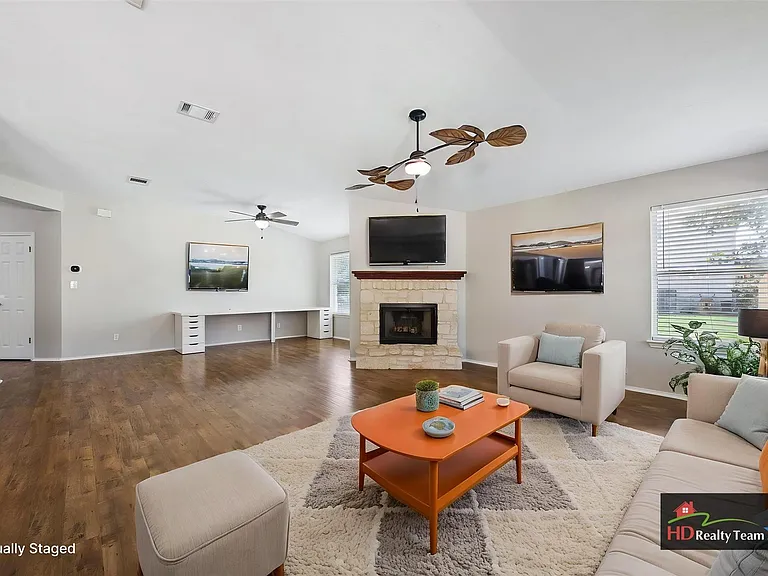 500 Millington Ln — Photo 8