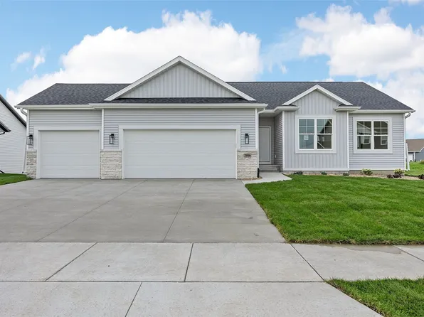 7006 Colpepper Dr SW, Cedar Rapids, IA 52404