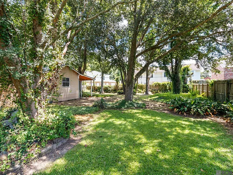 11918 Spring Meadow Dr — Photo 23