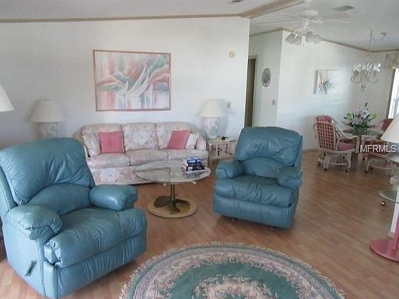 5th image of 581 Portside Dr