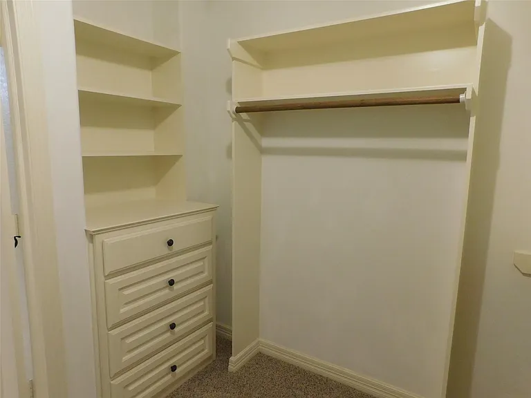 4333 Lake Run Dr — Photo 40