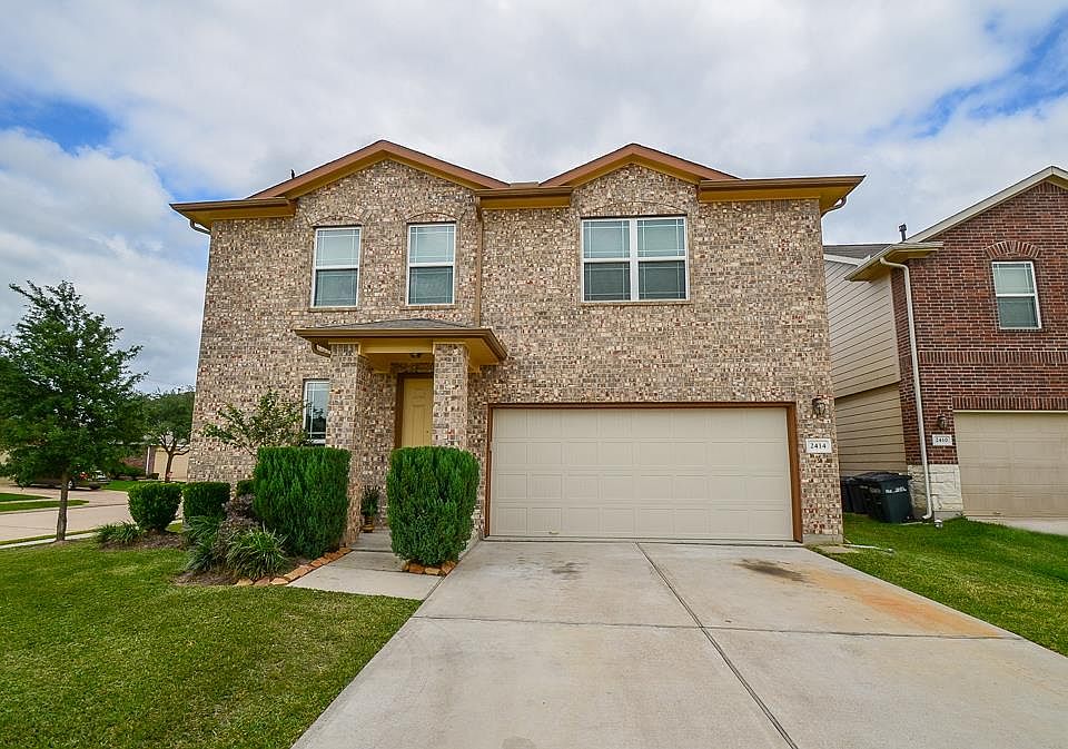 1st image of 2414 Lakecrest Terrace Ct