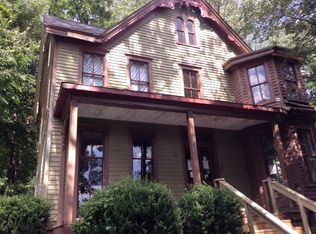 1 S Main St, Stockton, NJ 08559