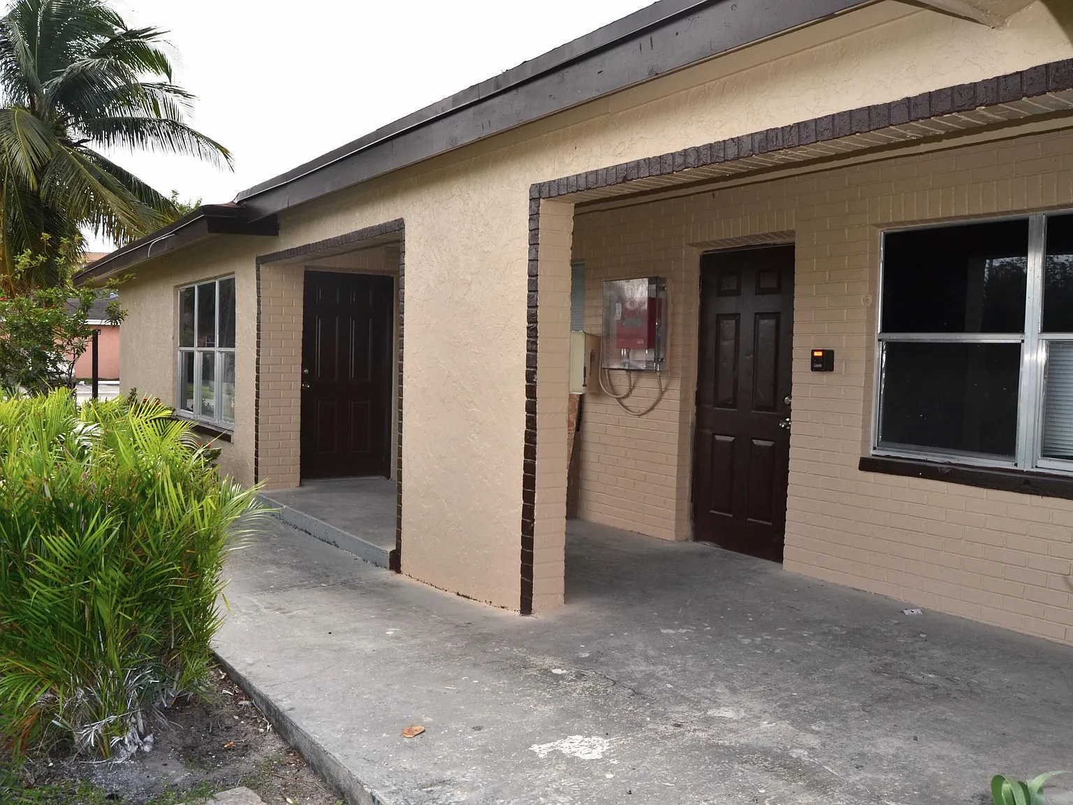 3 bed, 2.0 bath, 1250 sqft, $2,650 — Photo 3