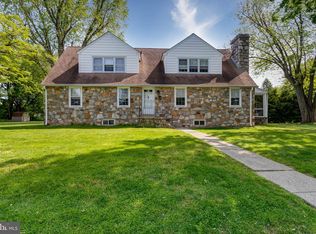 1324 Dill Rd, Havertown, PA 19083