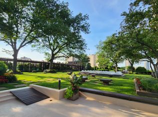7002 Boulevard E #6E, Guttenberg, NJ