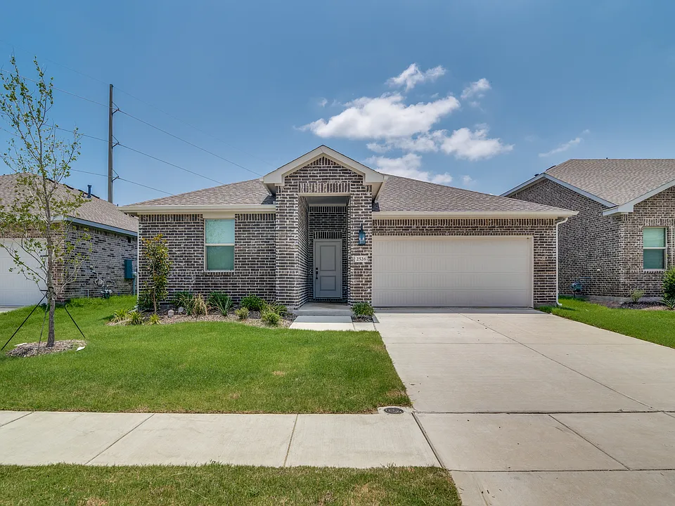 2526 Tahoe Dr