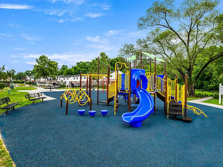 commons-at-whitemarsh-1