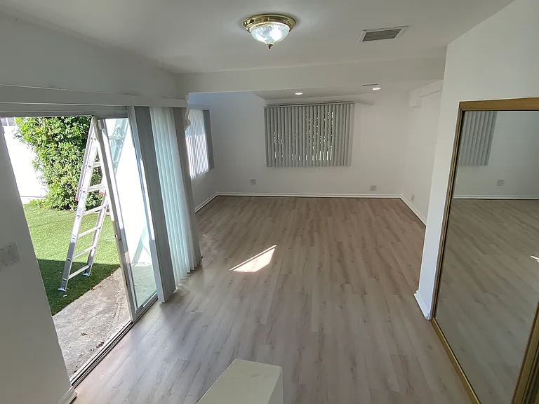 2710 Stoner Ave — Photo 20