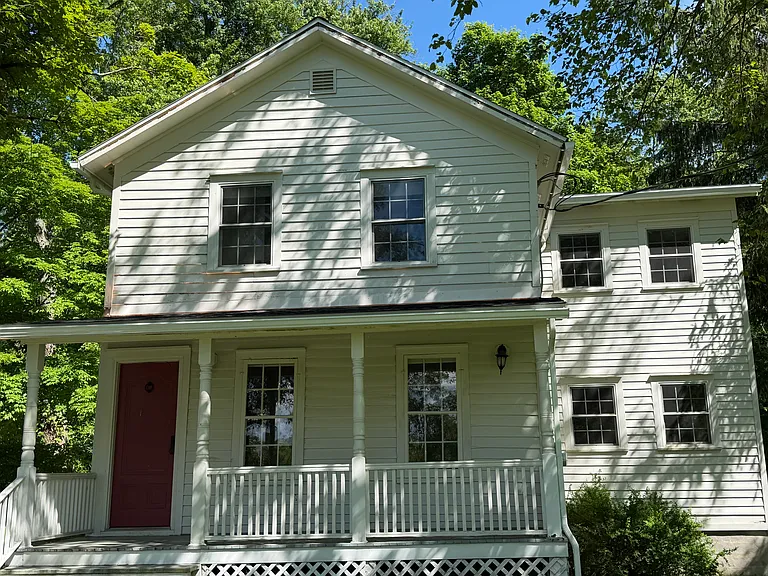 100 Summerset Rd — Photo 28