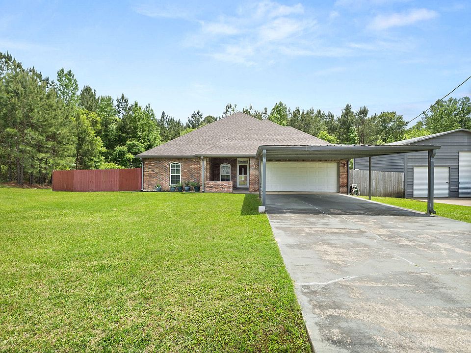1st image of 315 Veterans Ln