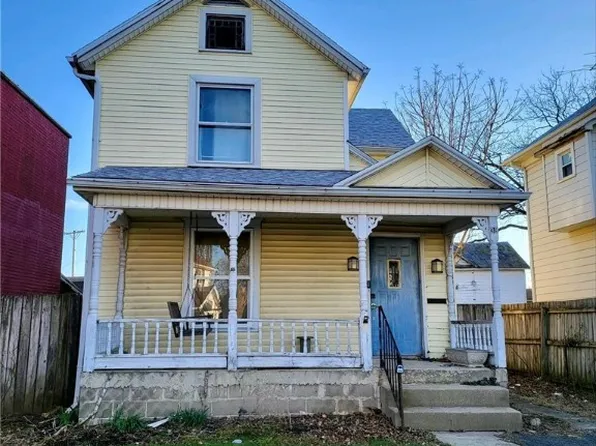 38 Jefferson St, Brookville, OH 45309