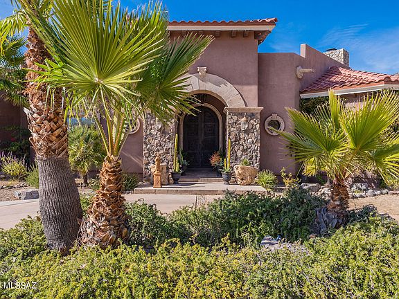 3rd image of 561 E Camino Vista Del Cielo