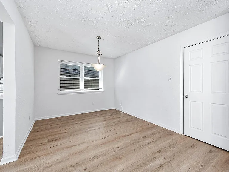 24007 Pepperrell Place St — Photo 9