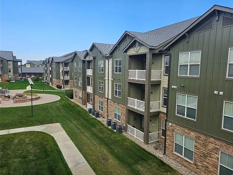 North Gate Apartments — Photo 19