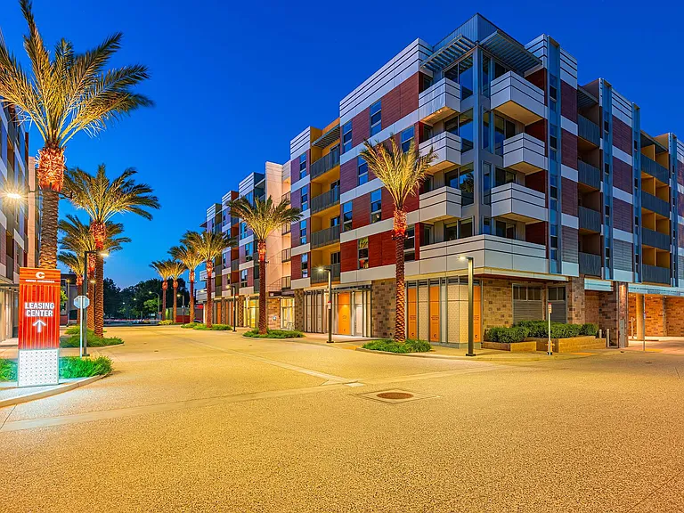 Citrus Commons — Photo 57