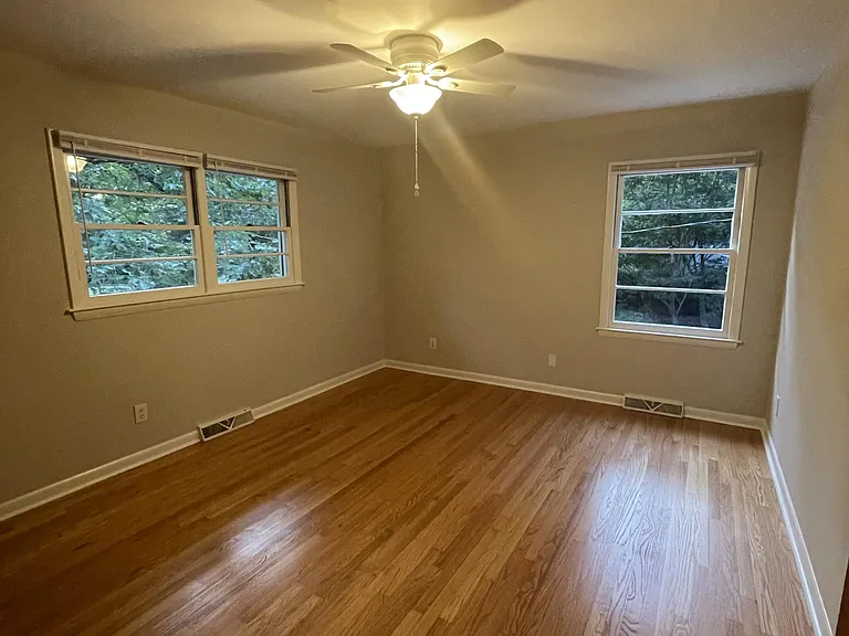 2112 Kilburn Rd — Photo 8