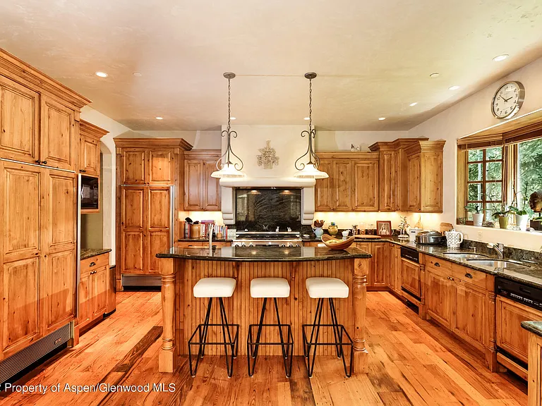 171 Cascade Ln — Photo 7
