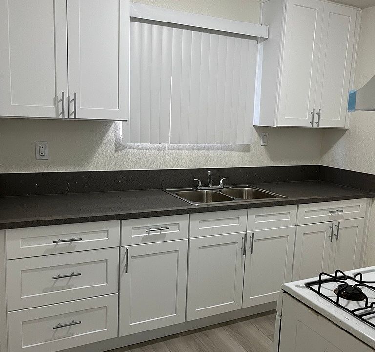 1st image of 312 W 120th St APT 4