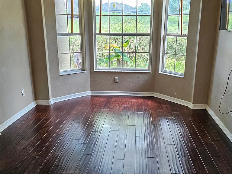 12410 Sullivan Rd — Photo 3