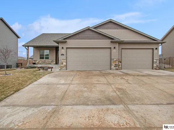14510 Cavalier St, Waverly, NE 68462