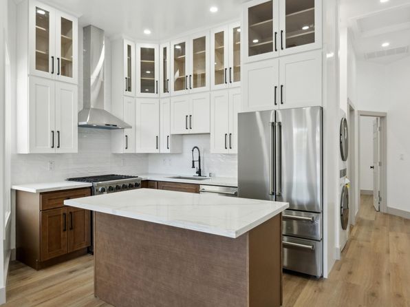 924 S Van Ness Ave APT 1