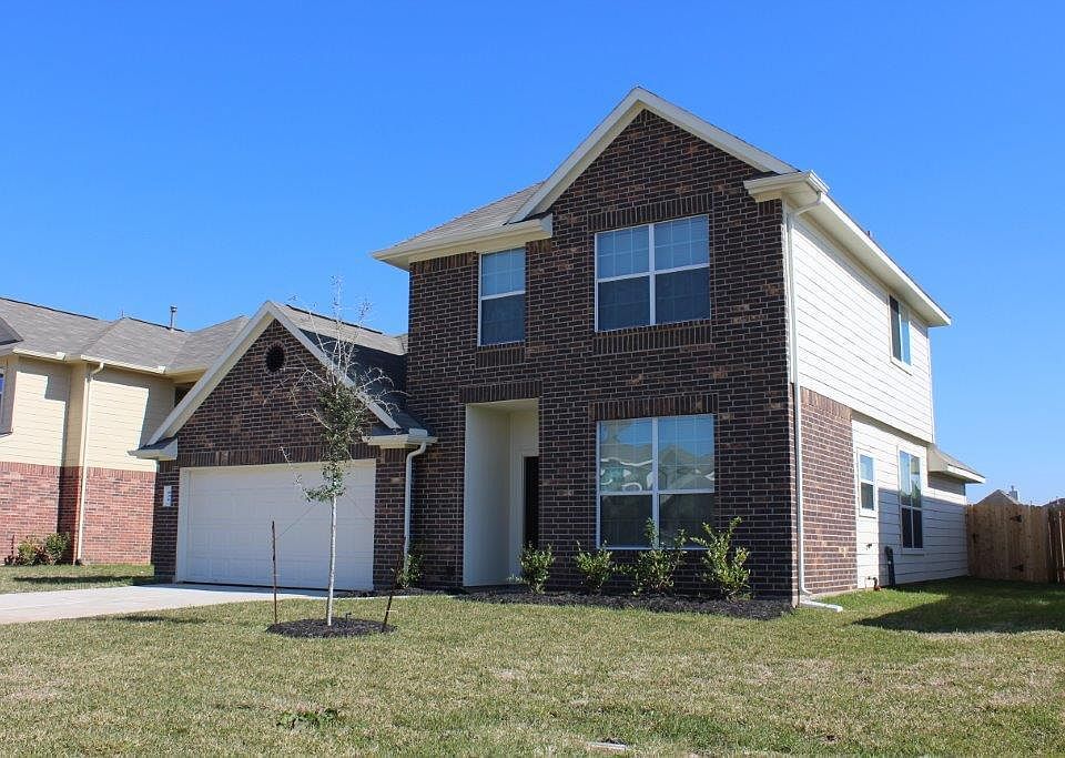 1st image of 830 Desoto Dr