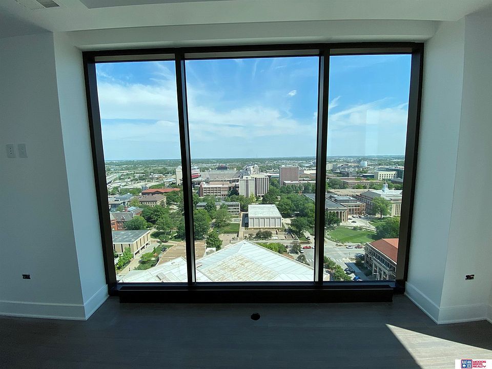 2nd image of 1125 Q St Penthouse 103