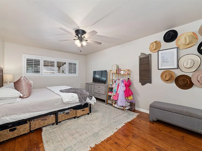 869 Wax Myrtle Ln #A — Photo 20