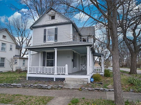 5th image of 541 Montgomery St