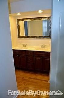 5th image of 2645 Grant Dr