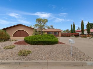 607 La Casa De Prasa Dr SE, Rio Rancho, NM 87124
