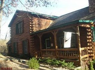 3828 Bouquet Rd, Pacific, MO 63069