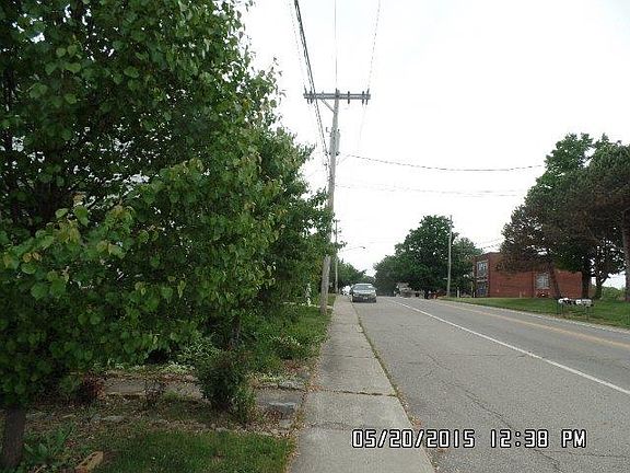 3rd image of 81 W Clark St