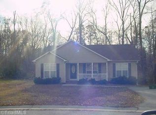 101 Cushwa Ct, Thomasville, NC 27360