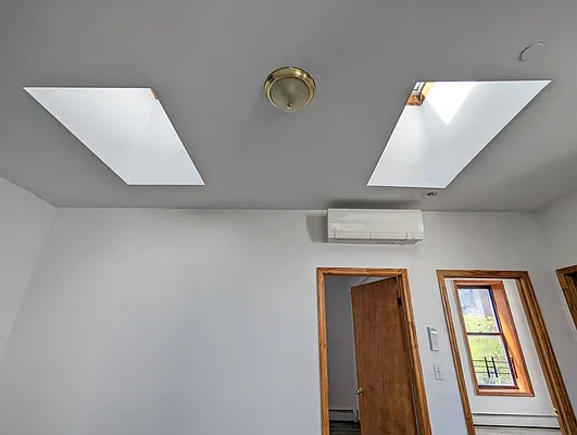 Rented by MySpaceNYC | media 10