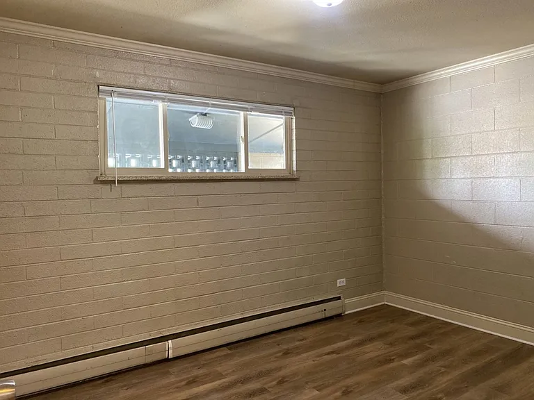 125 E Mrytle Flats — Photo 20