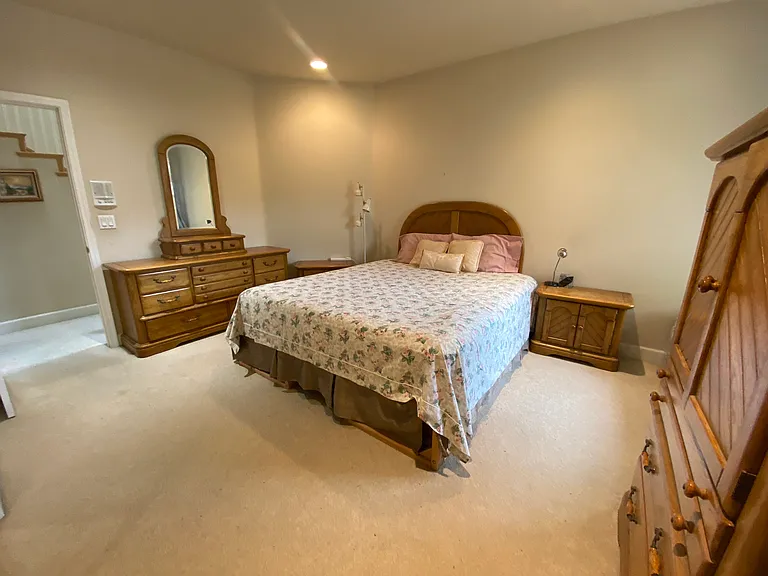 1160 Eagle Cliff Ct — Photo 6
