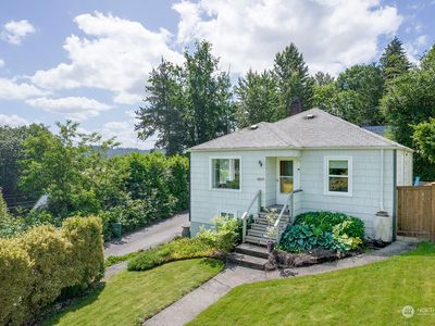 8819 S 116th Place, Seattle, WA, 98178