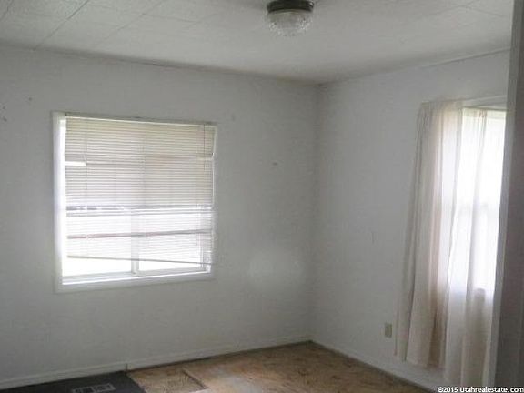 5th image of 2100 E Lambourne Ave