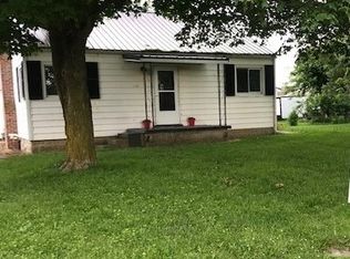208 S Main St, Walton, IN 46994