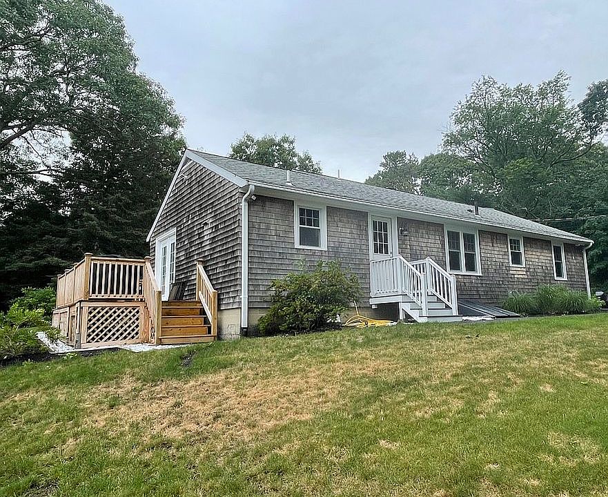 2nd image of 28 Wadsworth Rd