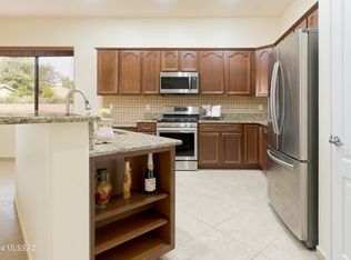 344 N Oak Tree Canyon Loop, Sahuarita, AZ 85629