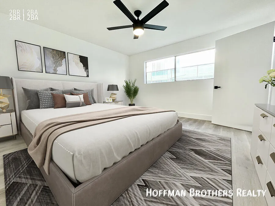 239 S Harvard Blvd Los Angeles, CA 90004 — Photo 4