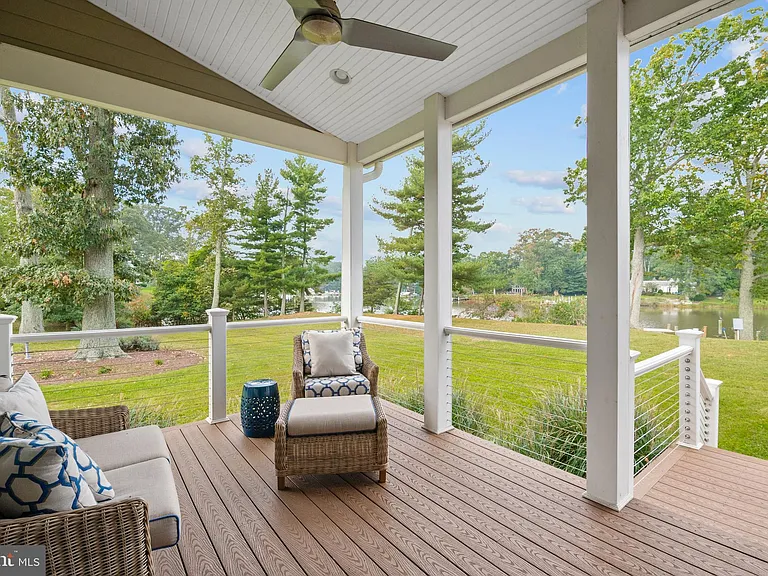 1576 Bay Head Rd — Photo 23
