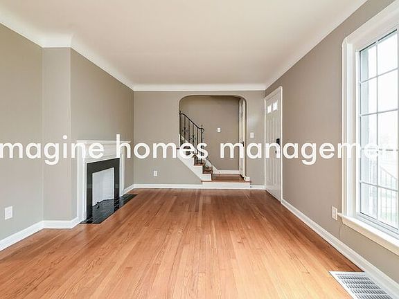 4th image of 19356 Riverview Ave
