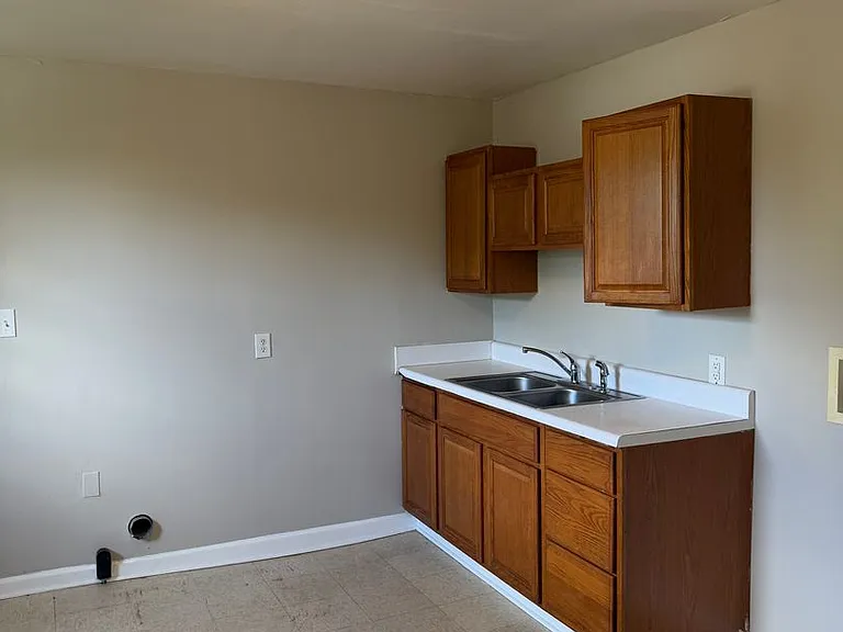 105 N Cleveland Ave — Photo 9
