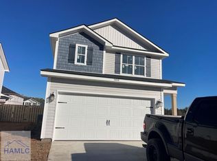 300 Buckingham Dr, Midway, GA 31320