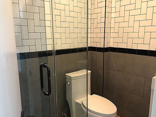 5th image of 355 Hewes St #4